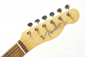 MADE IN JAPAN TRADITIONAL 60S TELECASTER - Lake Placid Blue